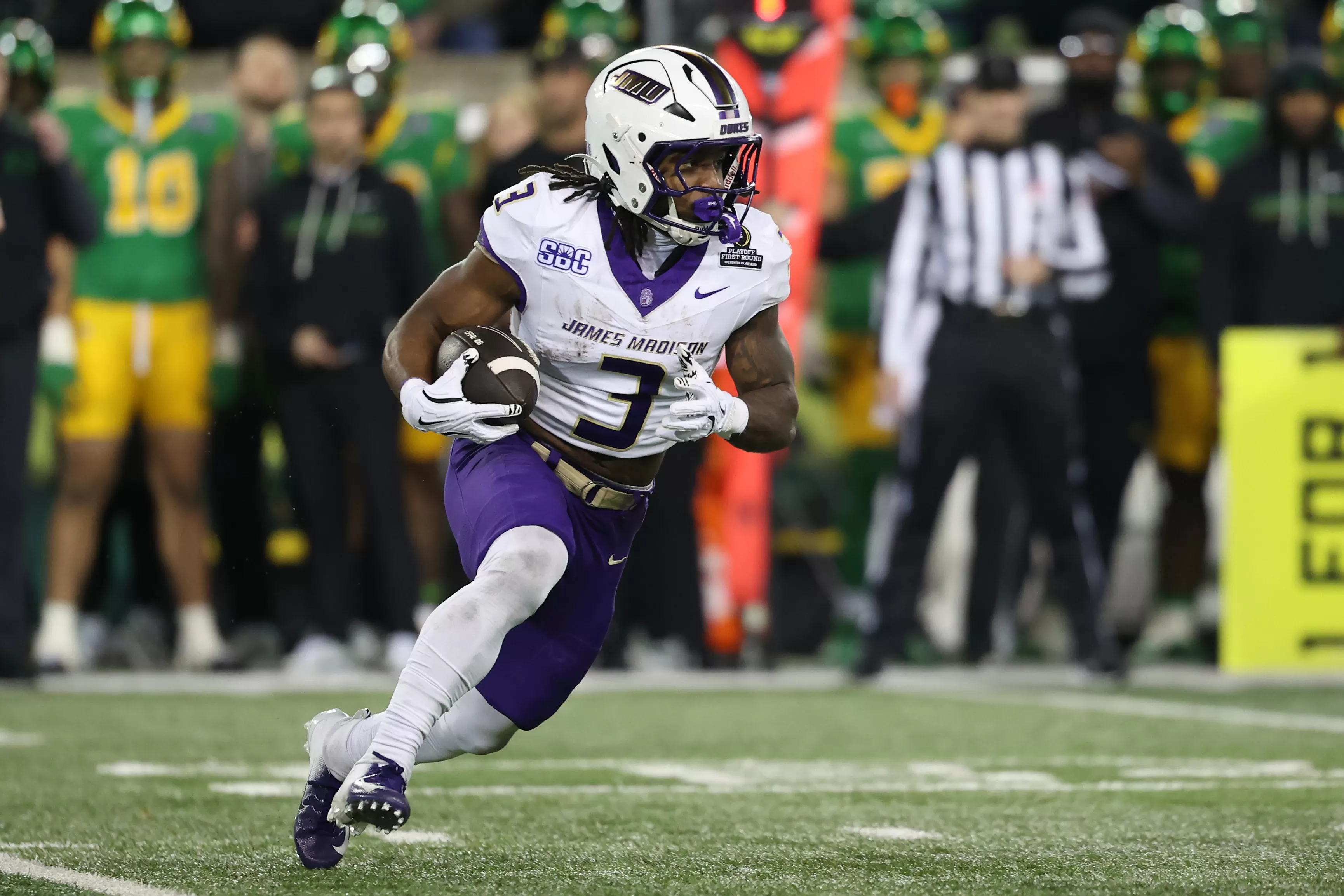 Notre Dame, Marcus Freeman Could Land Dynamic Playmaker in Transfer Portal