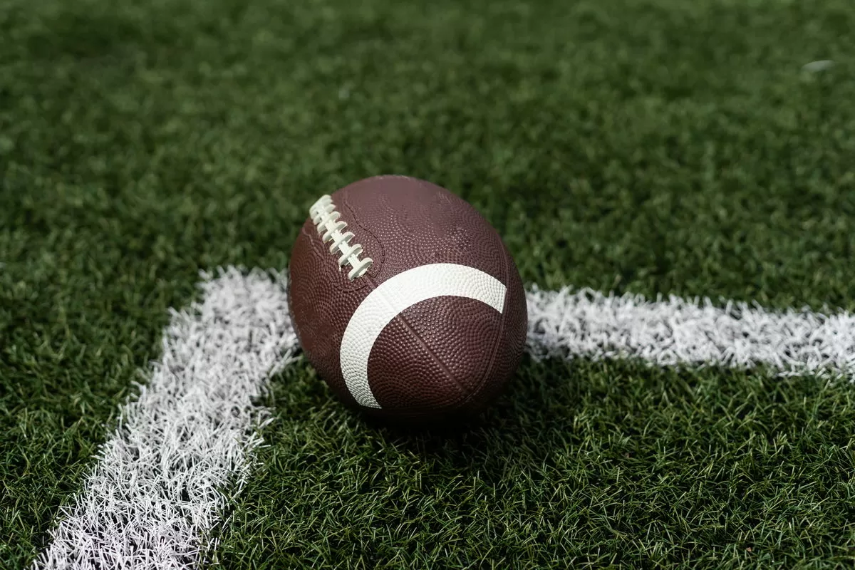Prayers Pour In for $5.9M College Football HC After New Update on ‘Serious’ Health Issue