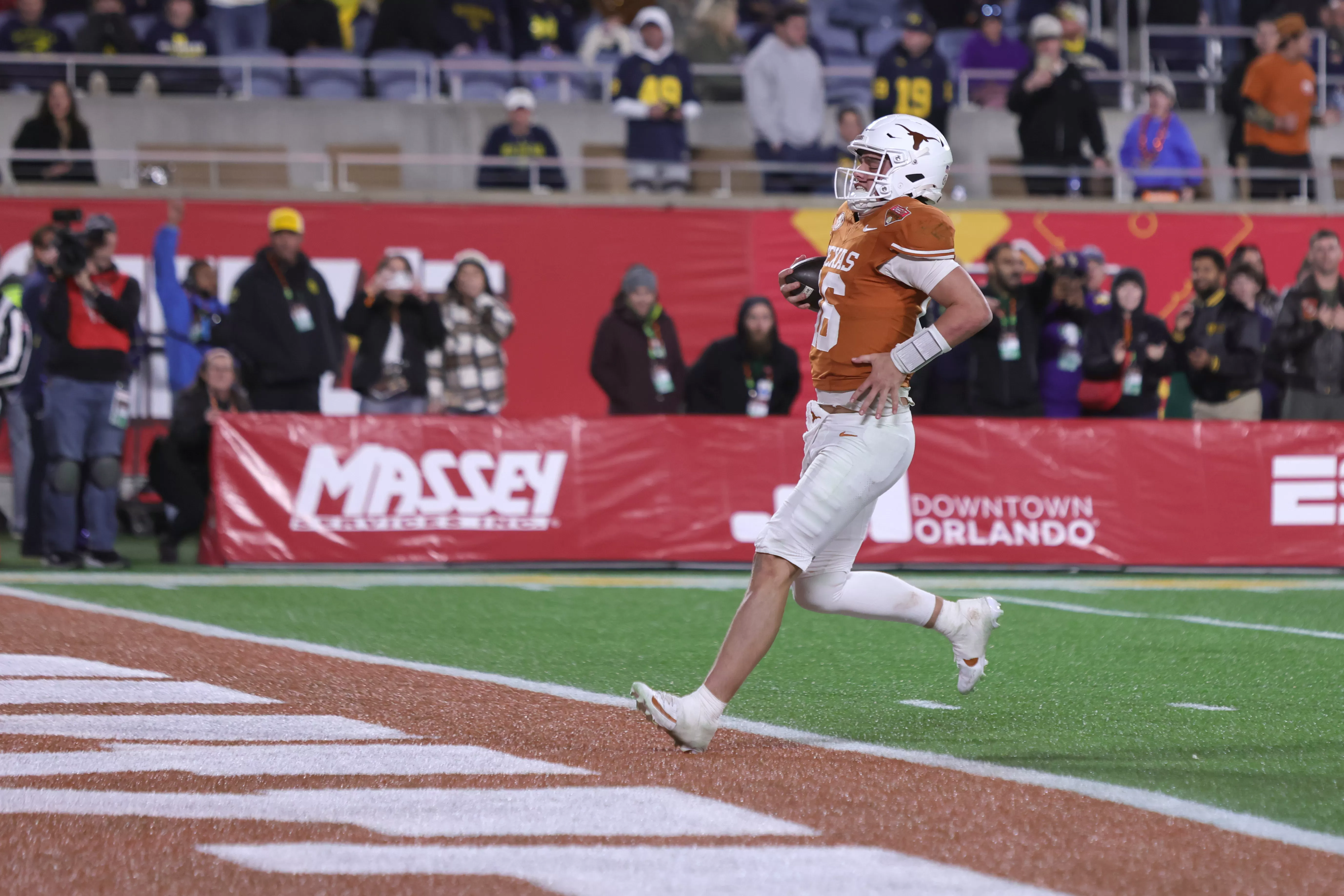 Transfer Portal Prediction: Texas Lands 1,200-Yard WR for Arch Manning