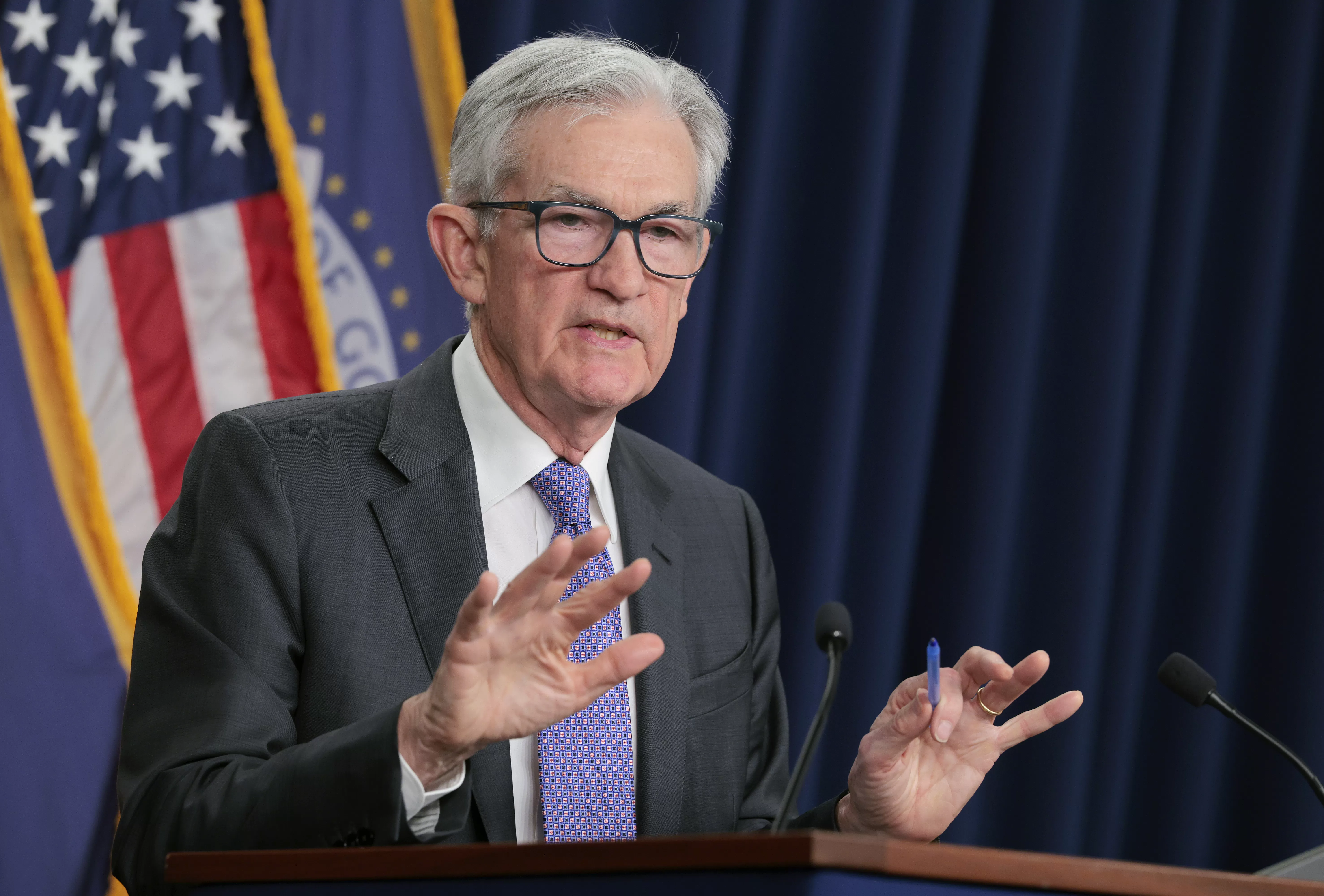 Jerome Powell Issues Defiant Message to Trump Over Criminal Probe