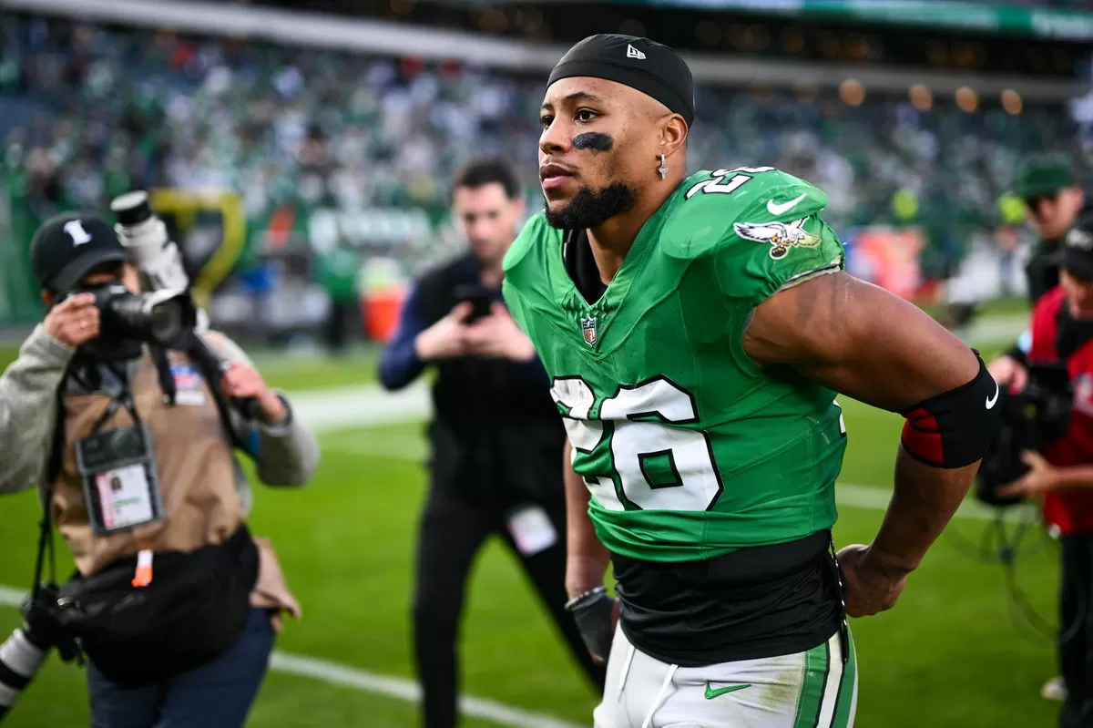 Saquon Barkley Reveals He “Just Assumed” Lane Johnson Was Coming Back With High Praise for Eagles Star