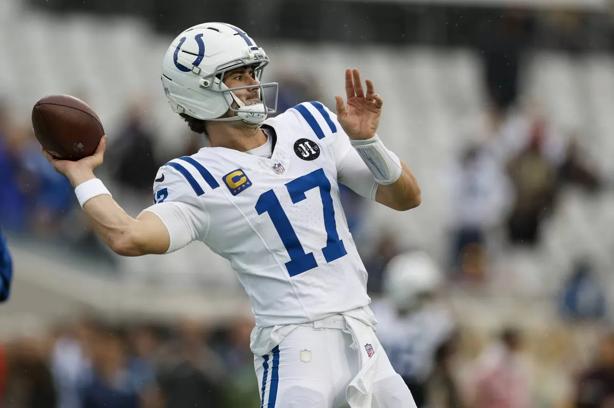 Colts Star Shares Update on Daniel Jones Contract Talks Amid $174M News