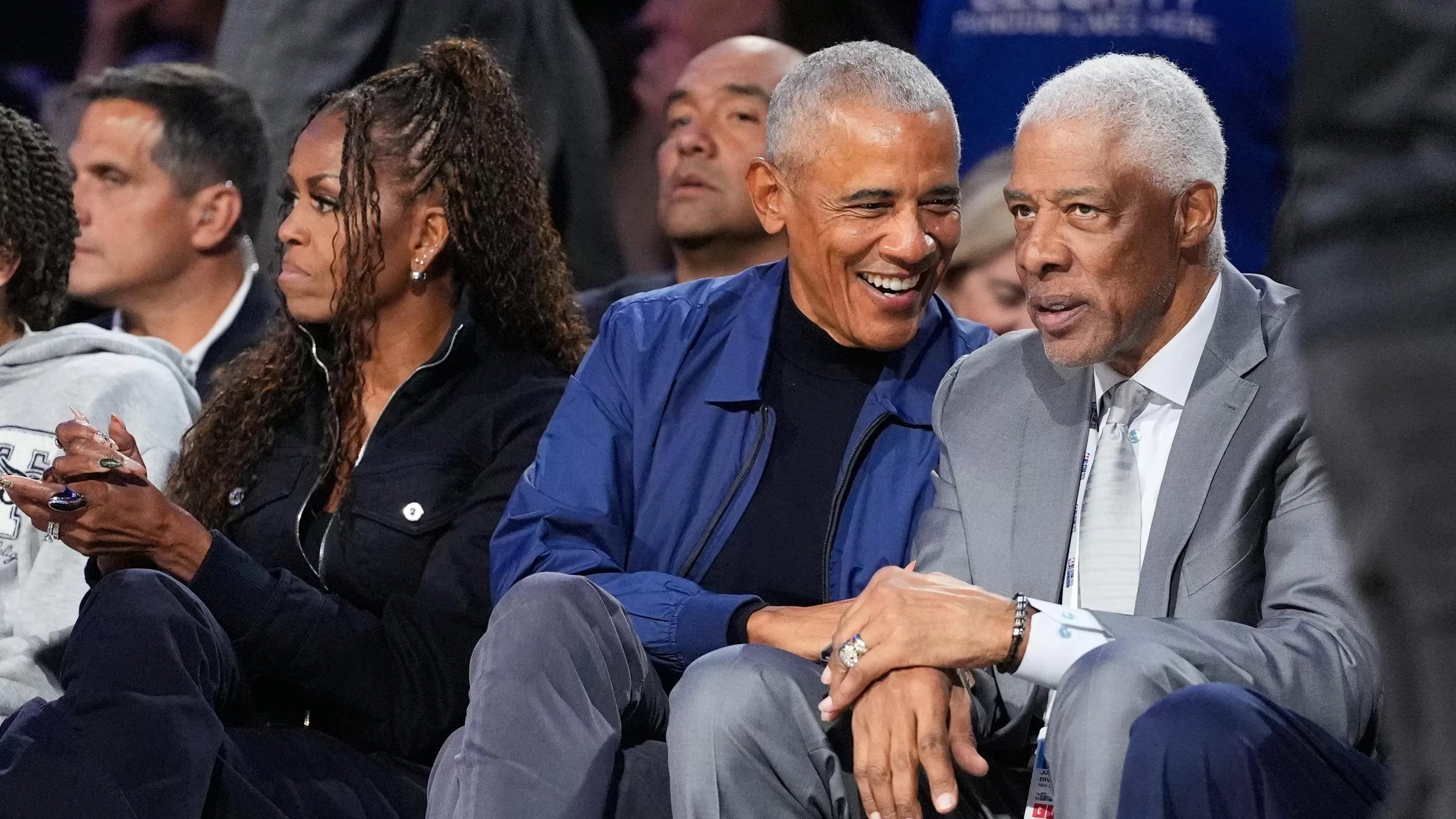 Obama shuts down alien buzz and says there's no evidence they've made contact