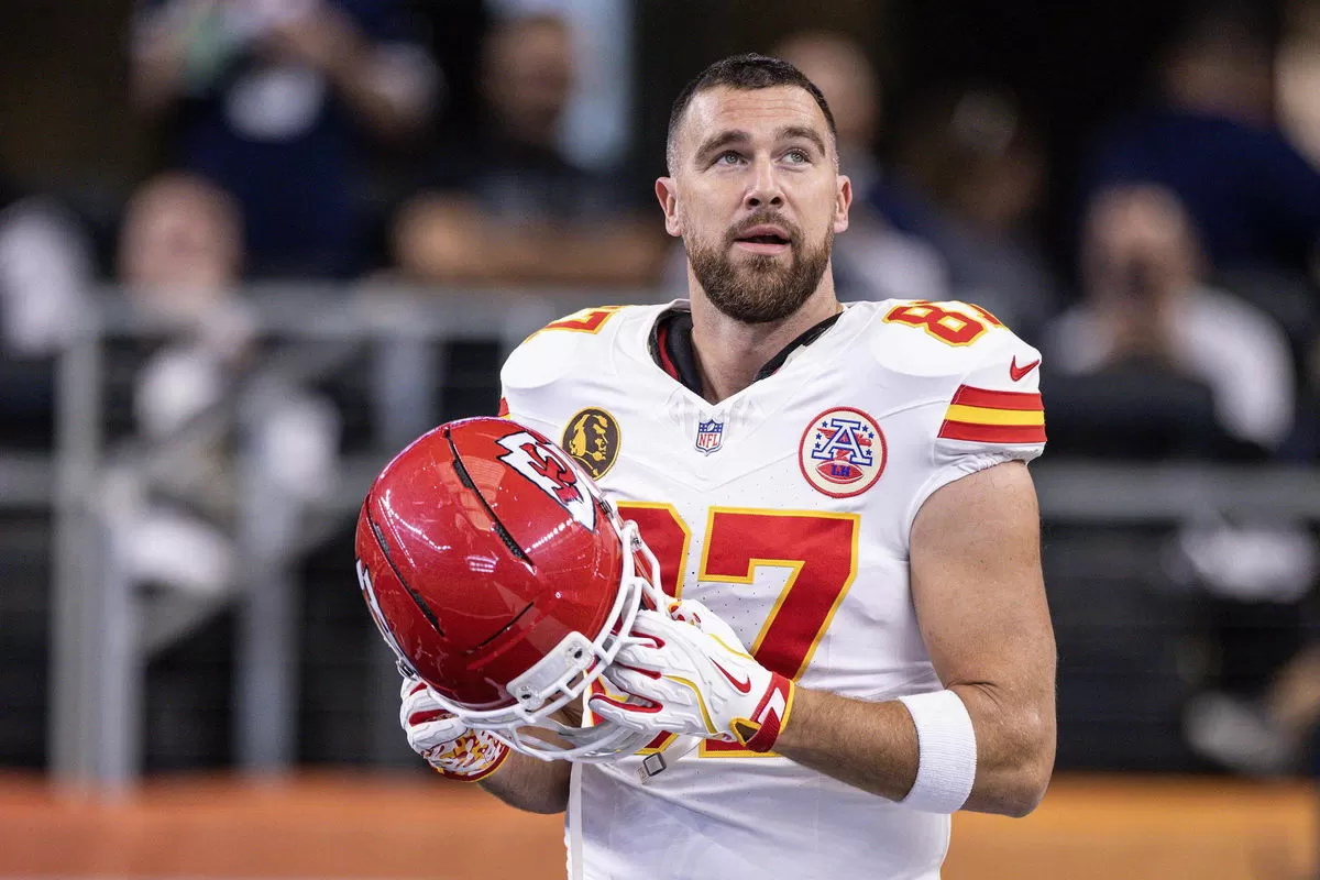 Travis Kelce Puts His Chiefs Teammates on Notice After Announcing NFL Return