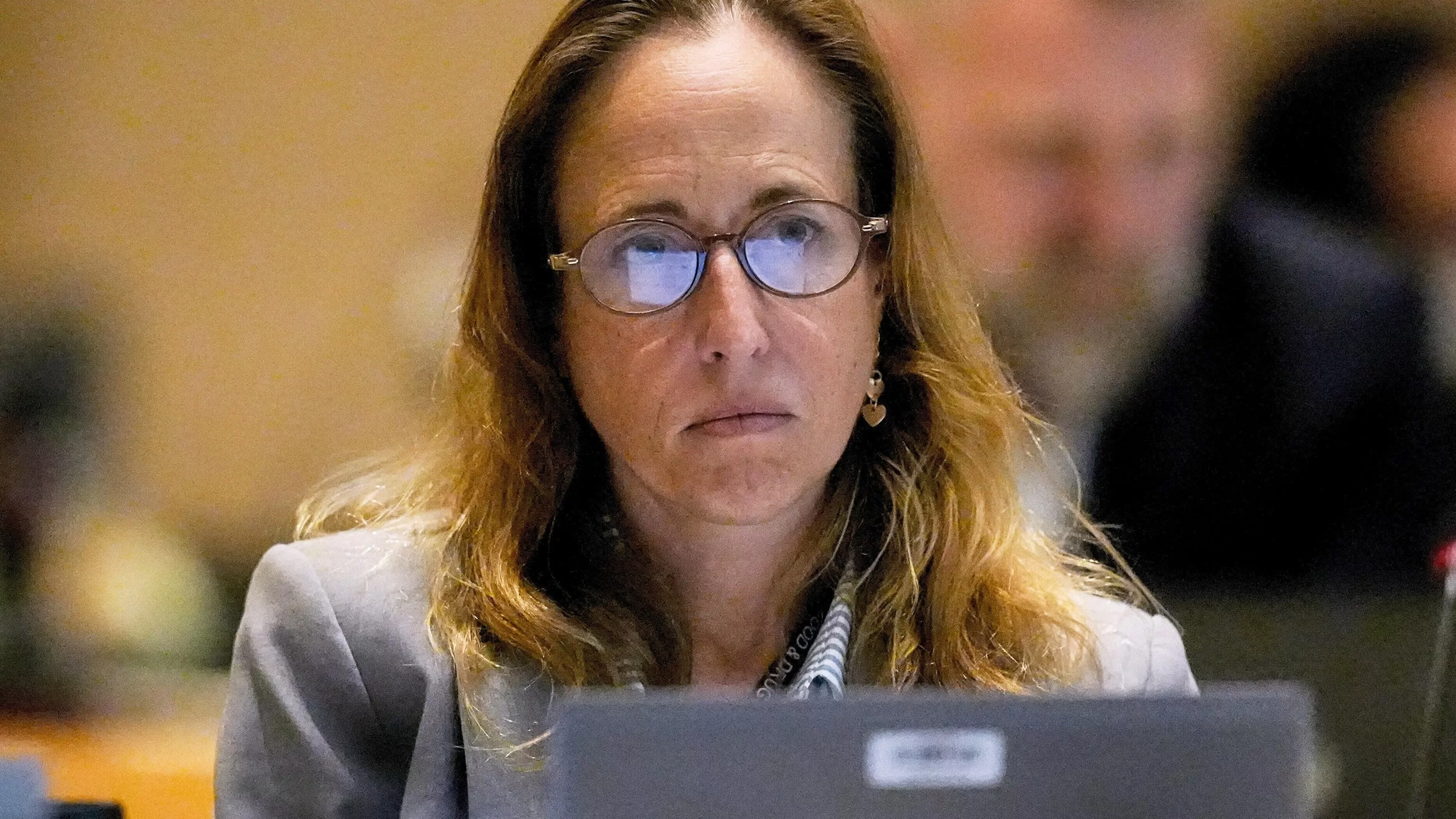 Top FDA drug official is trying to hire a friend who's seeking a bold new warning on antidepressants