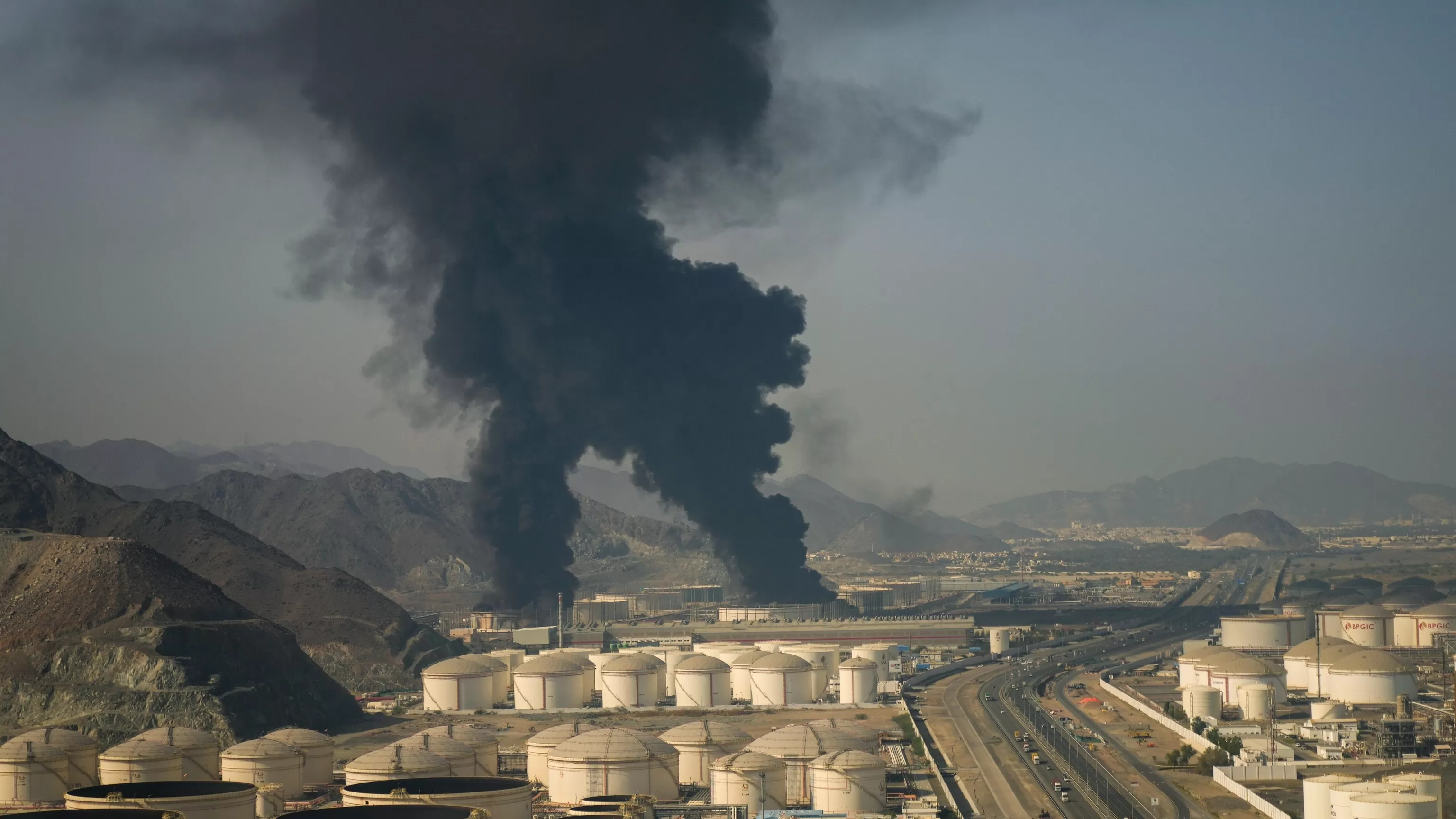 The Latest: Gulf countries report new attacks, a day after Iran warns 3 major UAE ports to evacuate