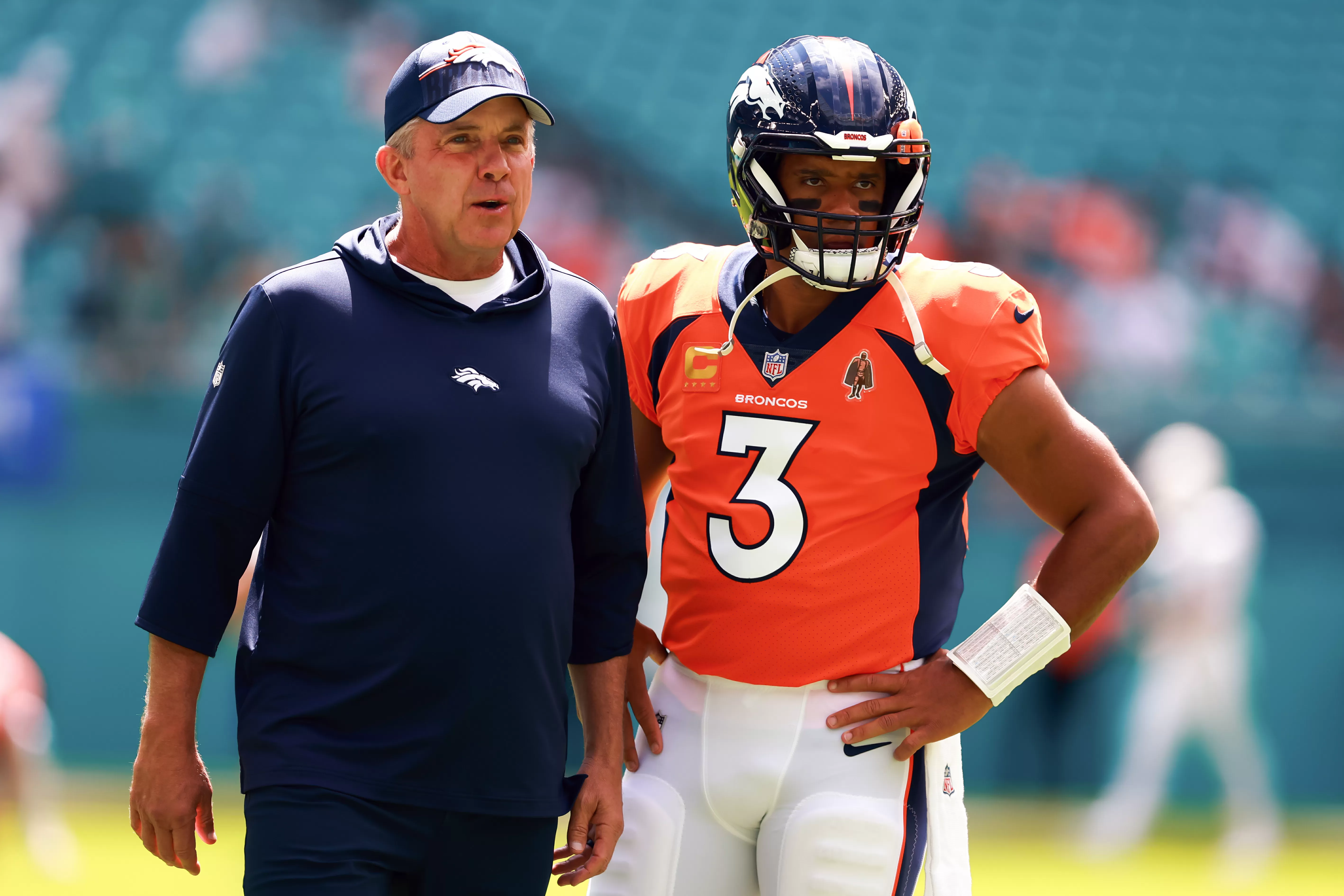 Russell Wilson Doesn't Hesitate to Throw More Shade at Sean Payton