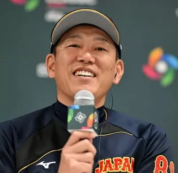 Meet Shugo Maki: Everything To Know About the Japanese WBC Star, Wife, Parents, Net Worth, Contract, and More