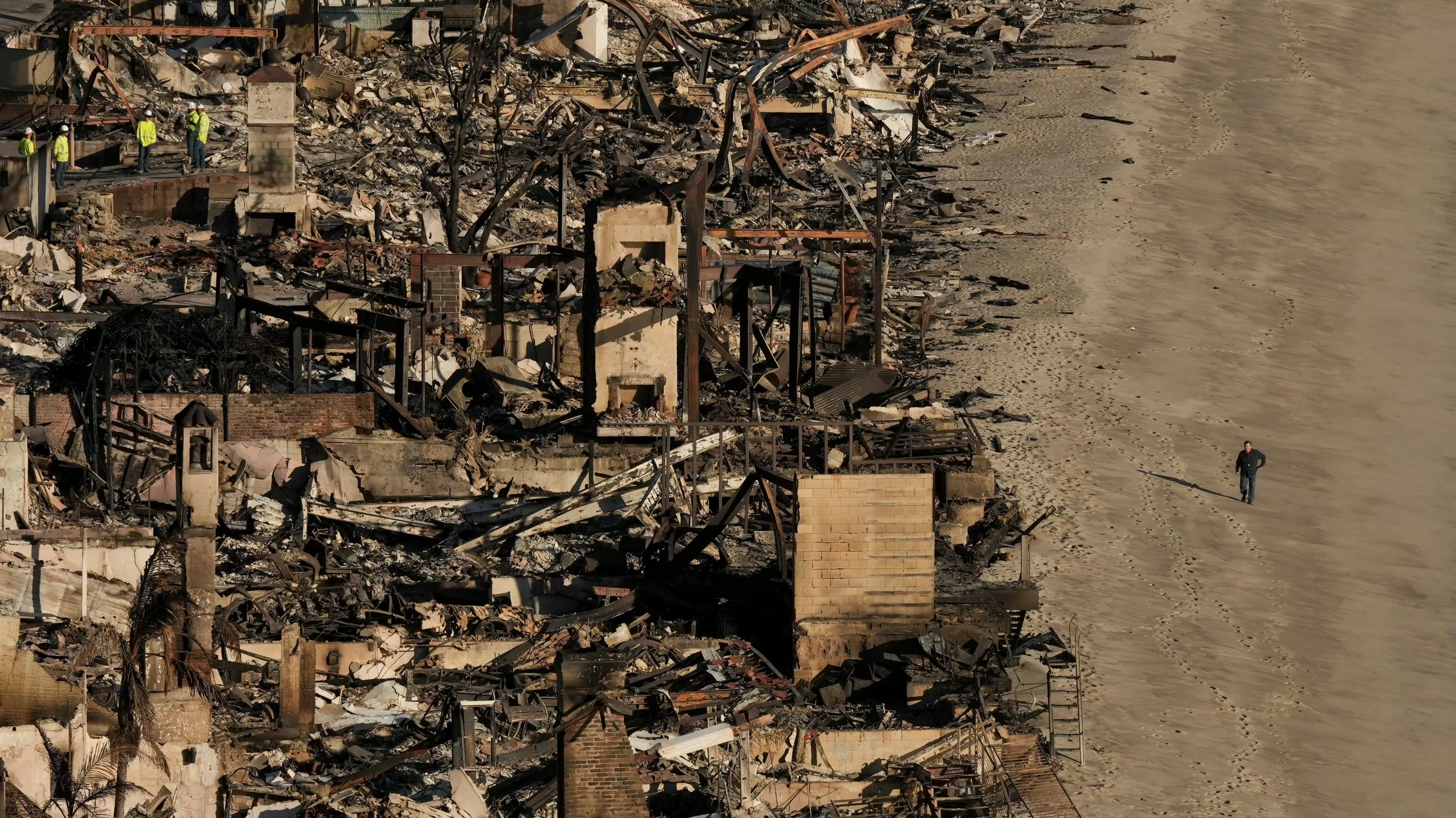 Attorneys for suspect in Los Angeles' Palisades Fire seek his release based on new evidence