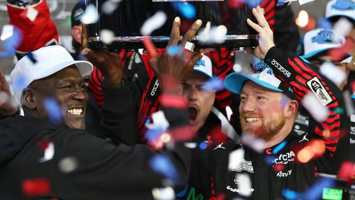 Tyler Reddick Reveals Michael Jordan Influence in NASCAR Passion Message
