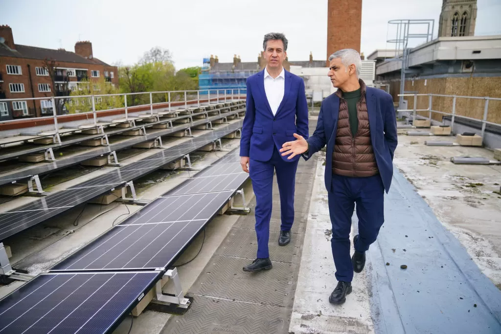 This London Neighborhood Is Showing the U.K. How to Bring Solar Power to Low-Income Homes