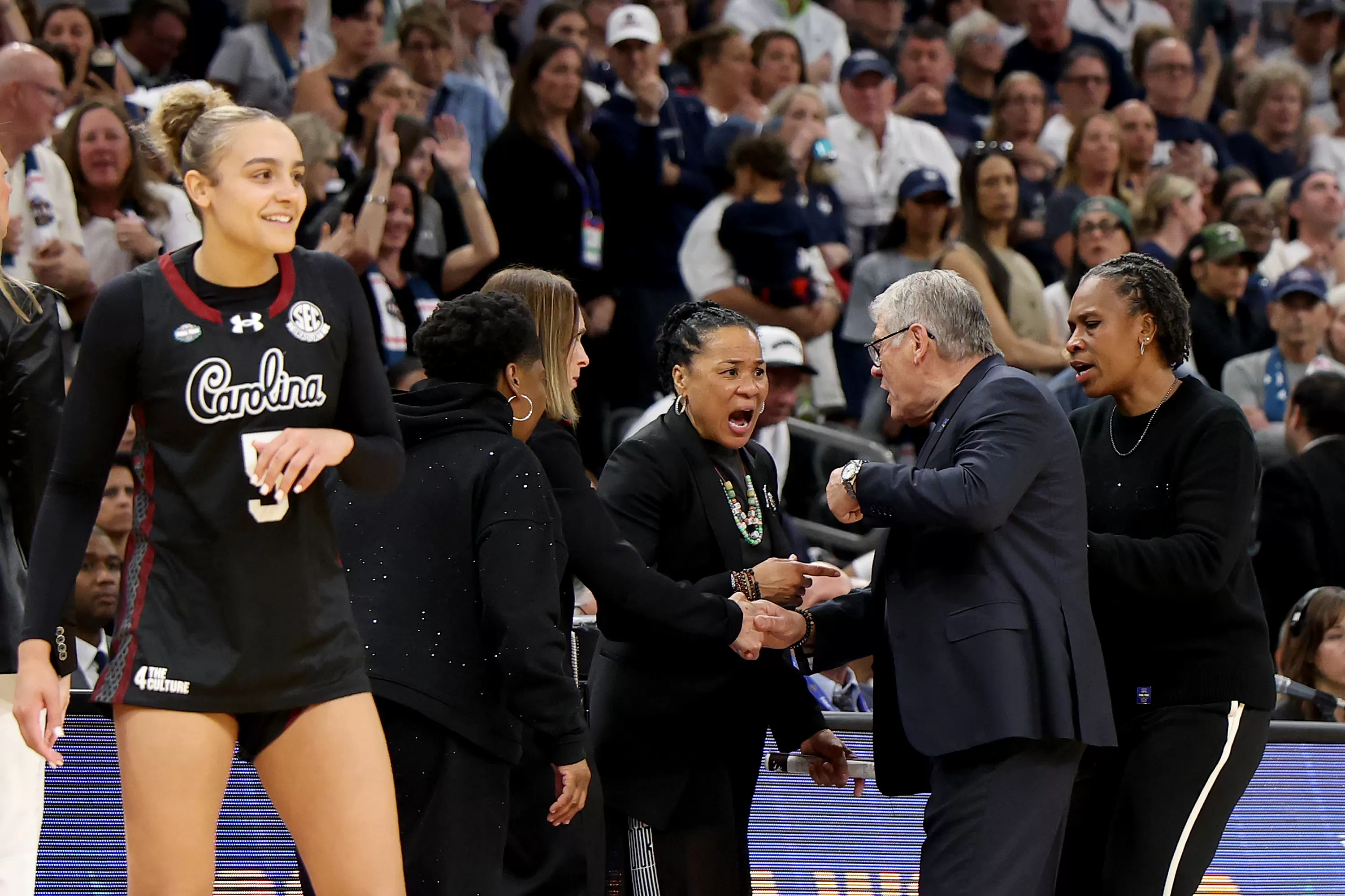 'I Don’t Have Any Regrets': Geno Auriemma Doubles Down on Dawn Staley Clash
