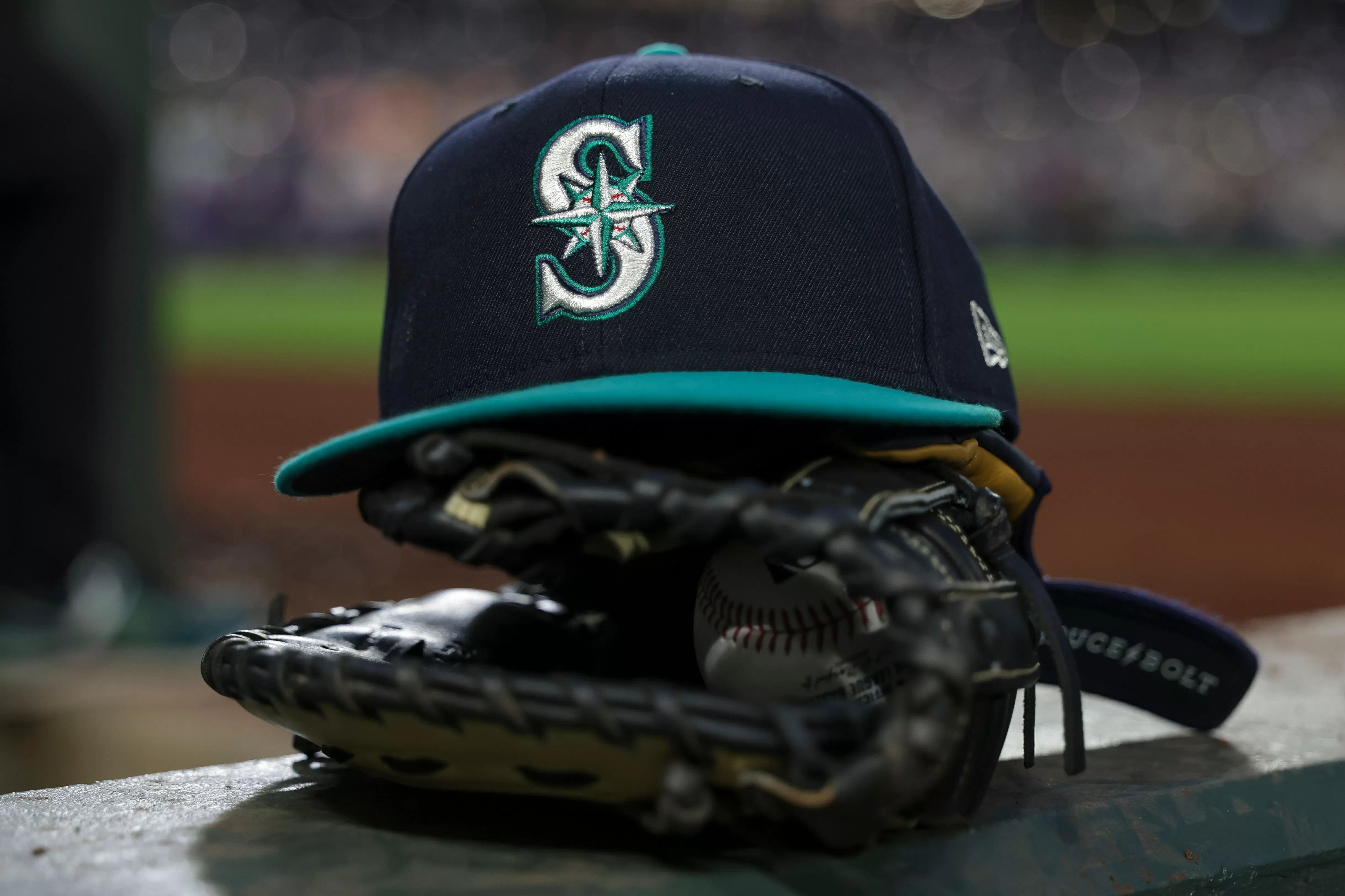 Mariners Release 26-Year-Old Pitcher Following Hectic Stint