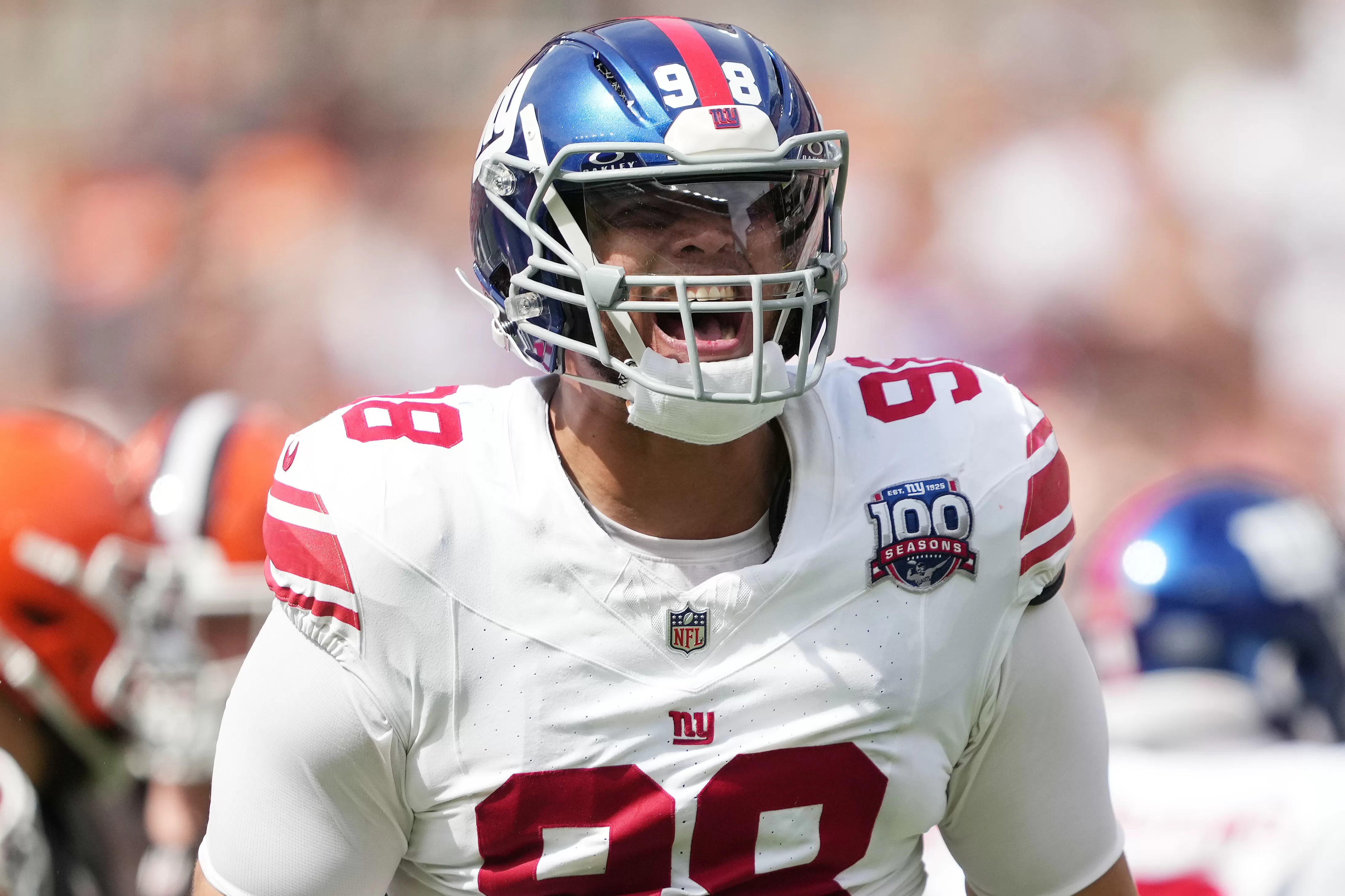 Former New York Giants DT Joins NFC East Rival