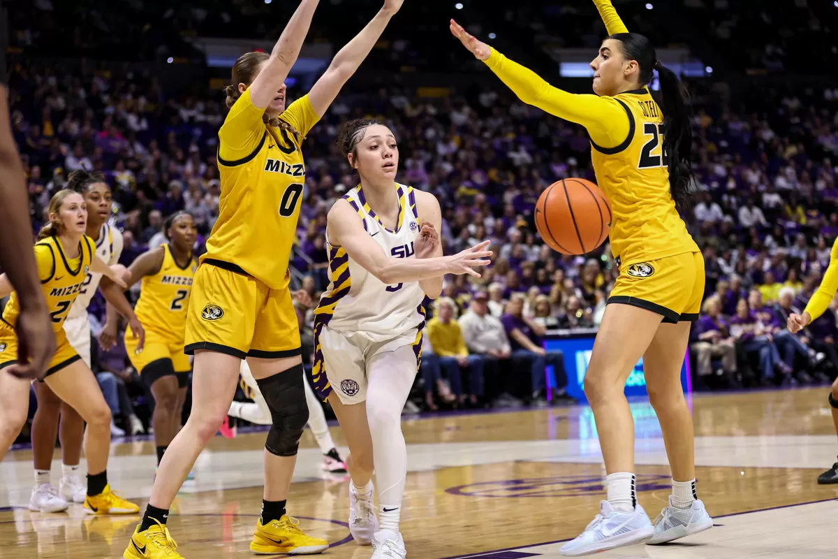 Former 4-Star Bella Hines Enters Transfer Portal After Freshman Season at LSU