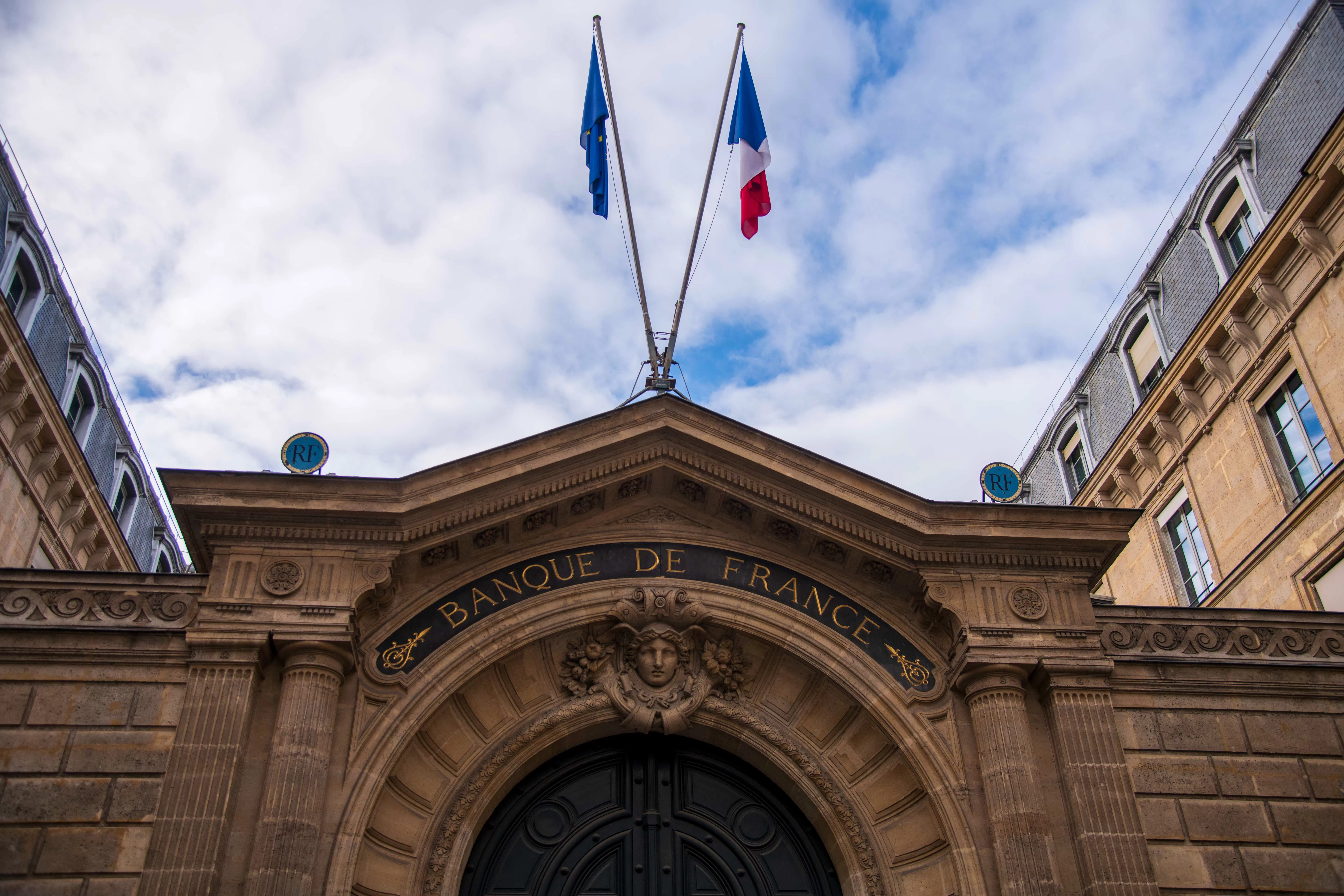 France Pulls All Gold Out of US Federal Reserve
