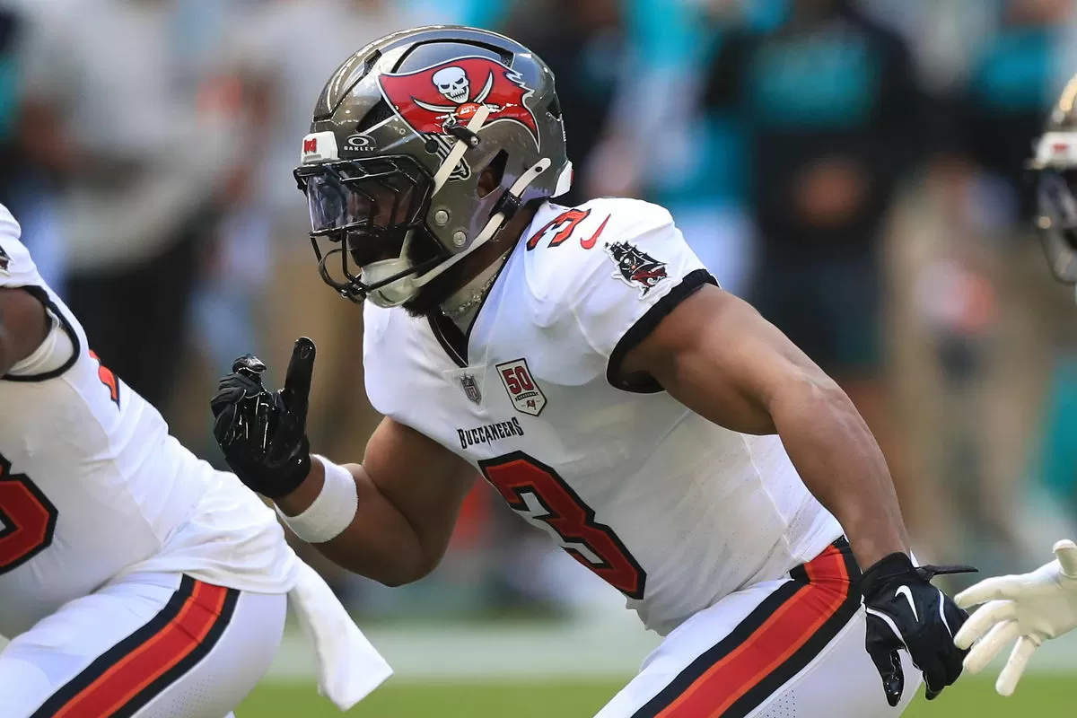 Congratulations Pour In From Deshaun Watson, Jaylen Waddle & Others as Former Browns Star Announces Retirement
