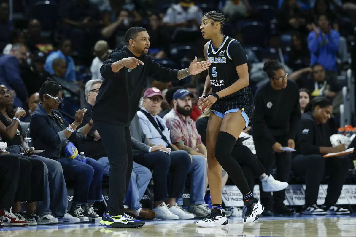 Chicago Sky Dodge Expansion Draft Shake-Up With Strategic Early Deals