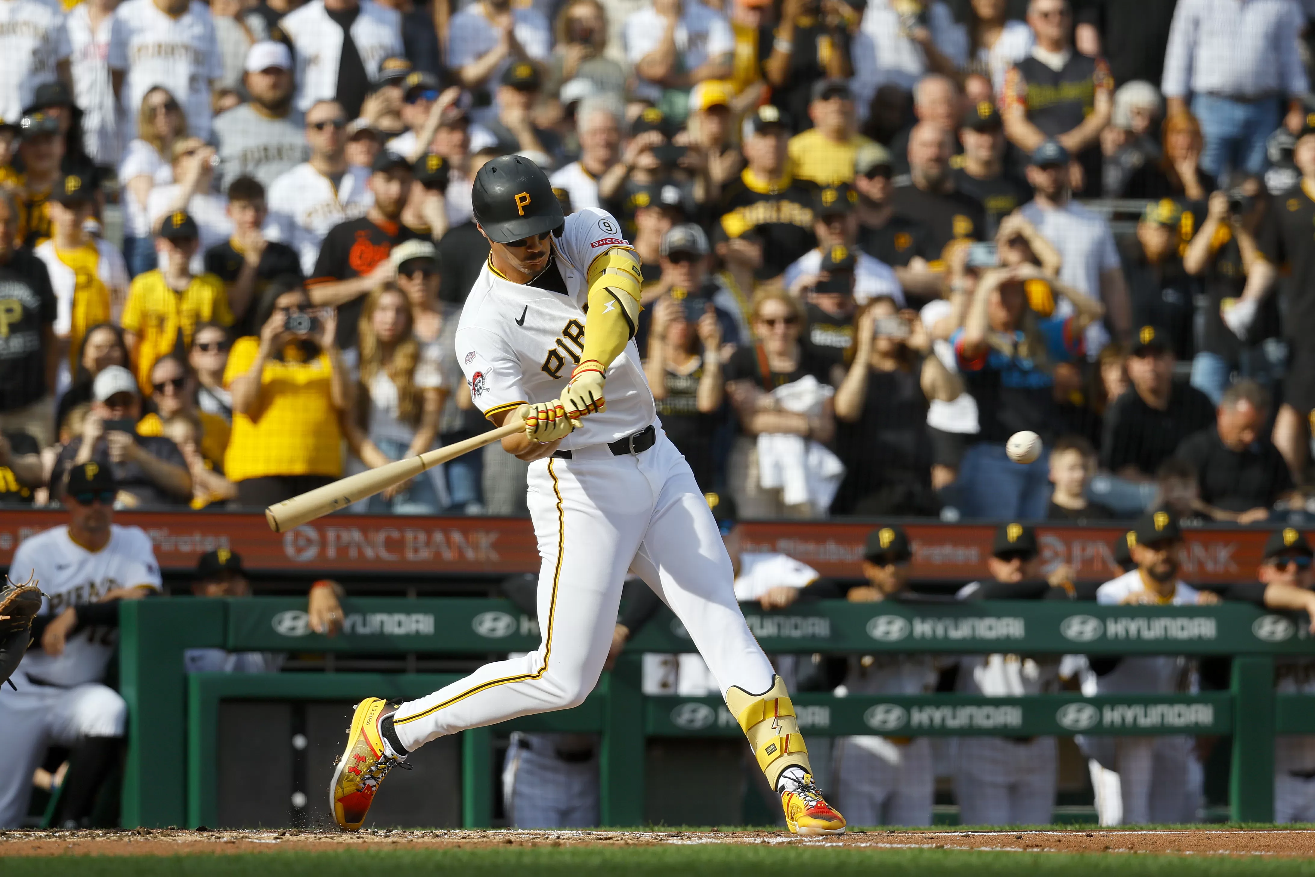 Konnor Griffin Lights Up Pirates Crowd with First MLB Hit, RBI