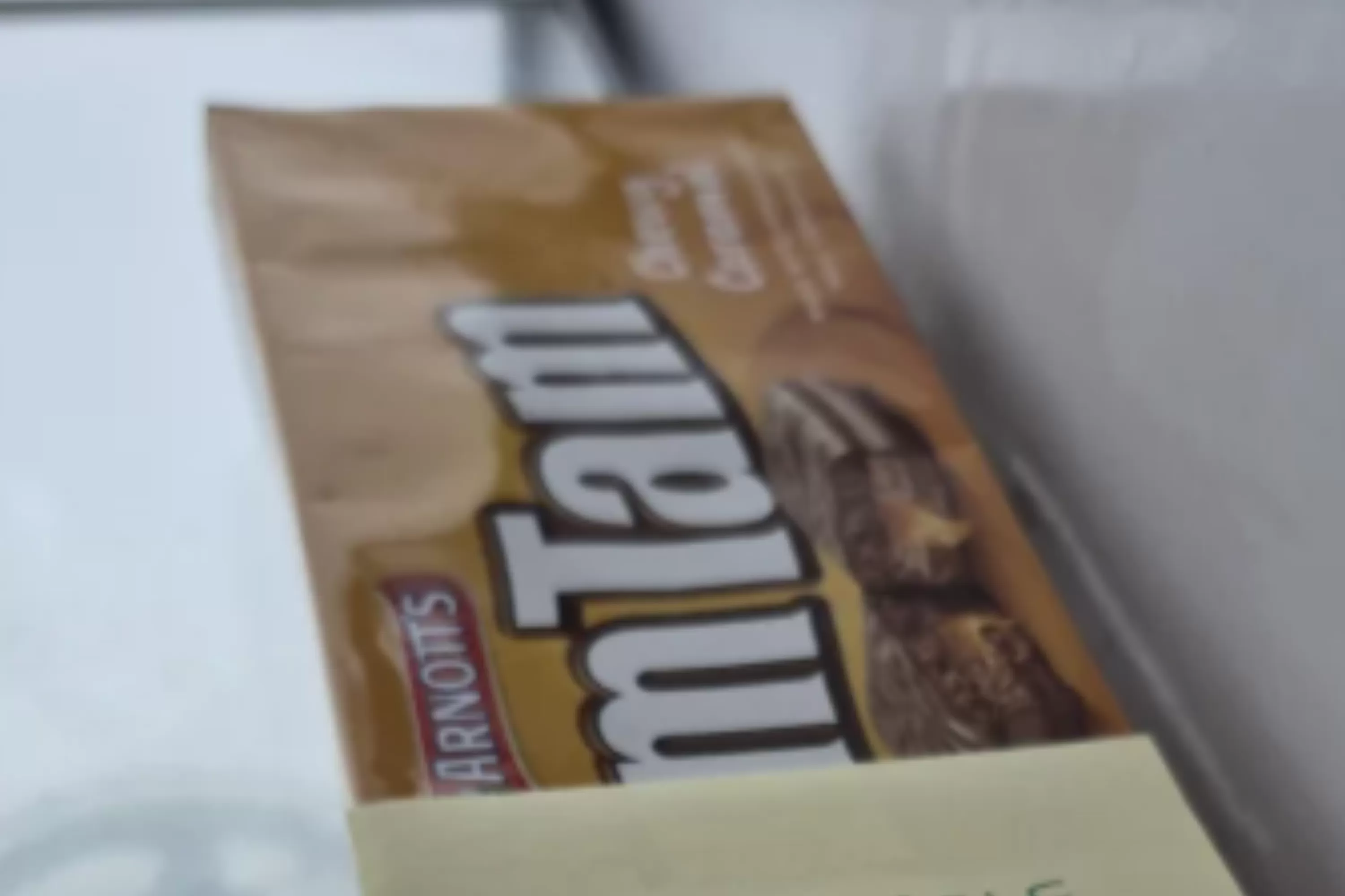 Worker Leaves Snack in Office Fridge—Not Prepared for Note They Return To