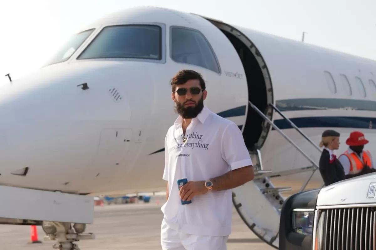 Arman Tsarukyan Explains Why Even Wealthy Fighters Avoid Private Jets